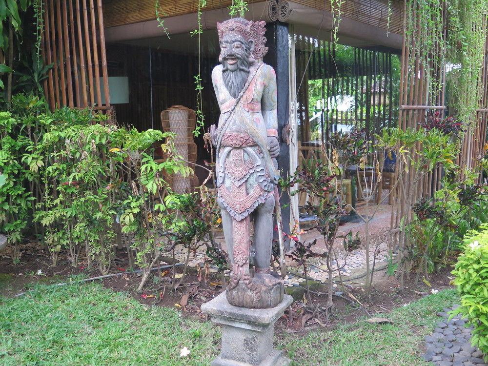 La Taverna Suites Sanur Exterior foto