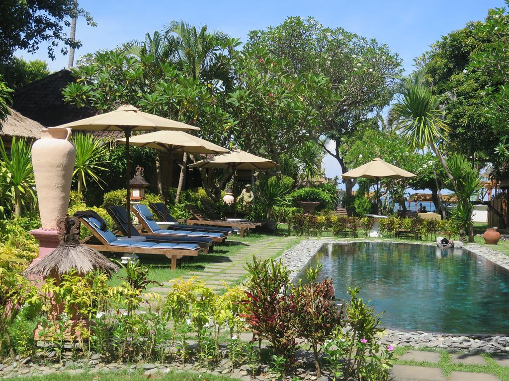 La Taverna Suites Sanur Exterior foto