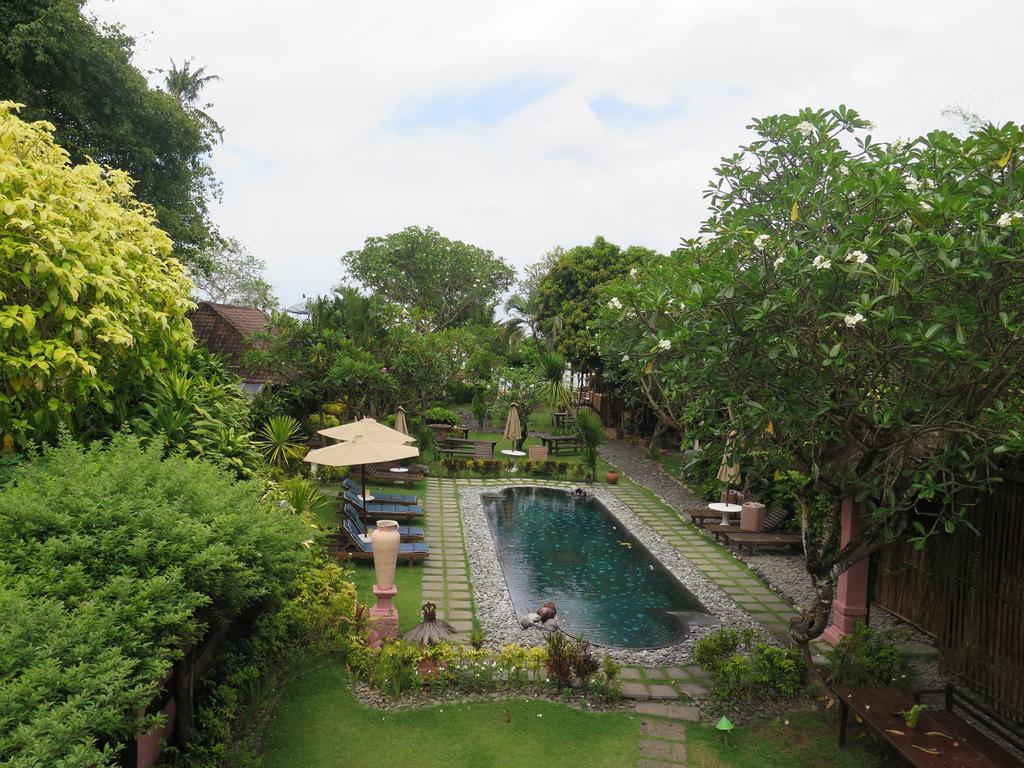 La Taverna Suites Sanur Exterior foto