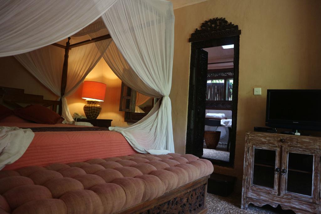 La Taverna Suites Sanur Exterior foto