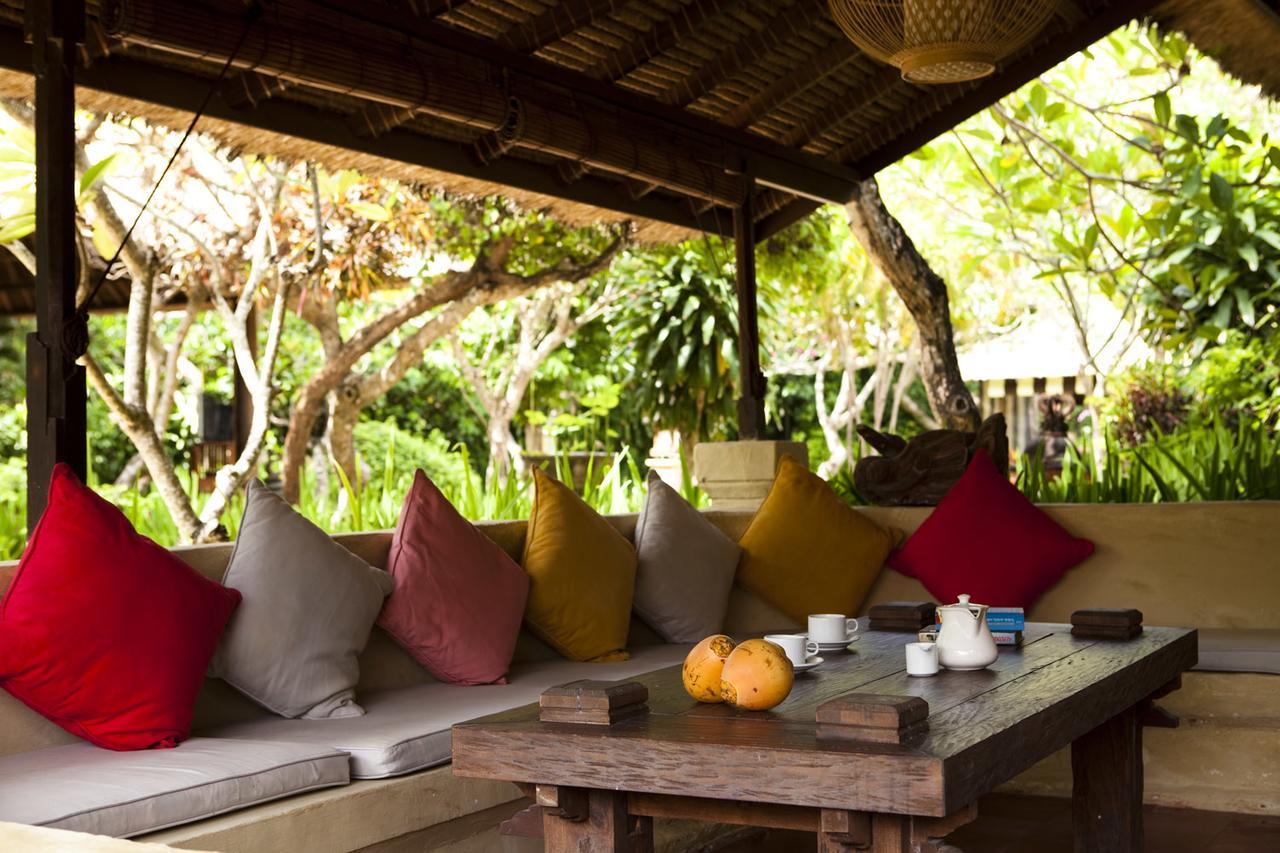La Taverna Suites Sanur Exterior foto